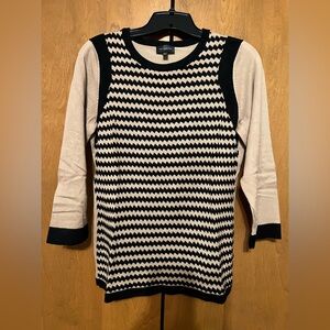 The Limited Black and Cream Chevron Sweater - Size L